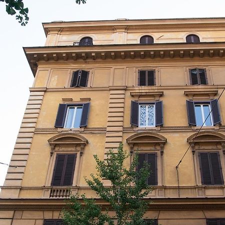 Bed and Breakfast La Casa Di Iulia à Rome Extérieur photo