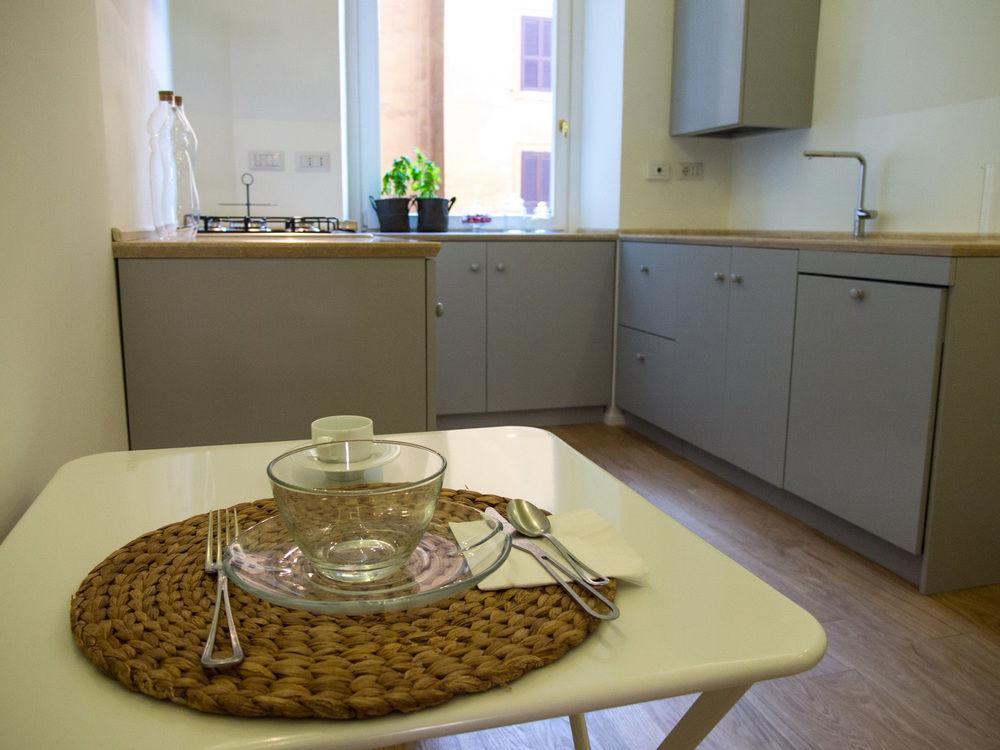 Bed and Breakfast La Casa Di Iulia à Rome Extérieur photo