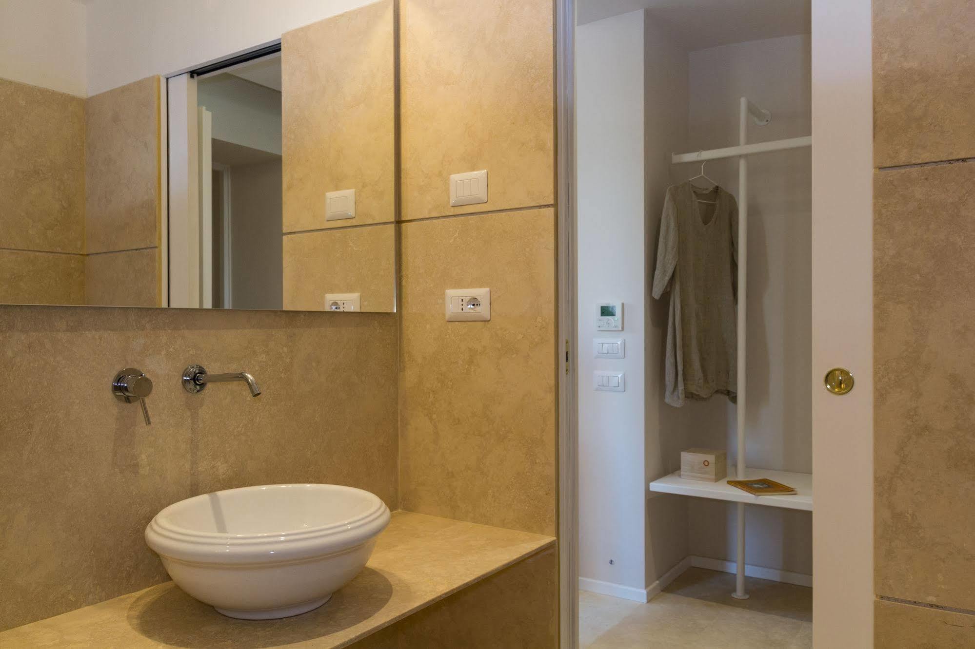 Bed and Breakfast La Casa Di Iulia à Rome Extérieur photo